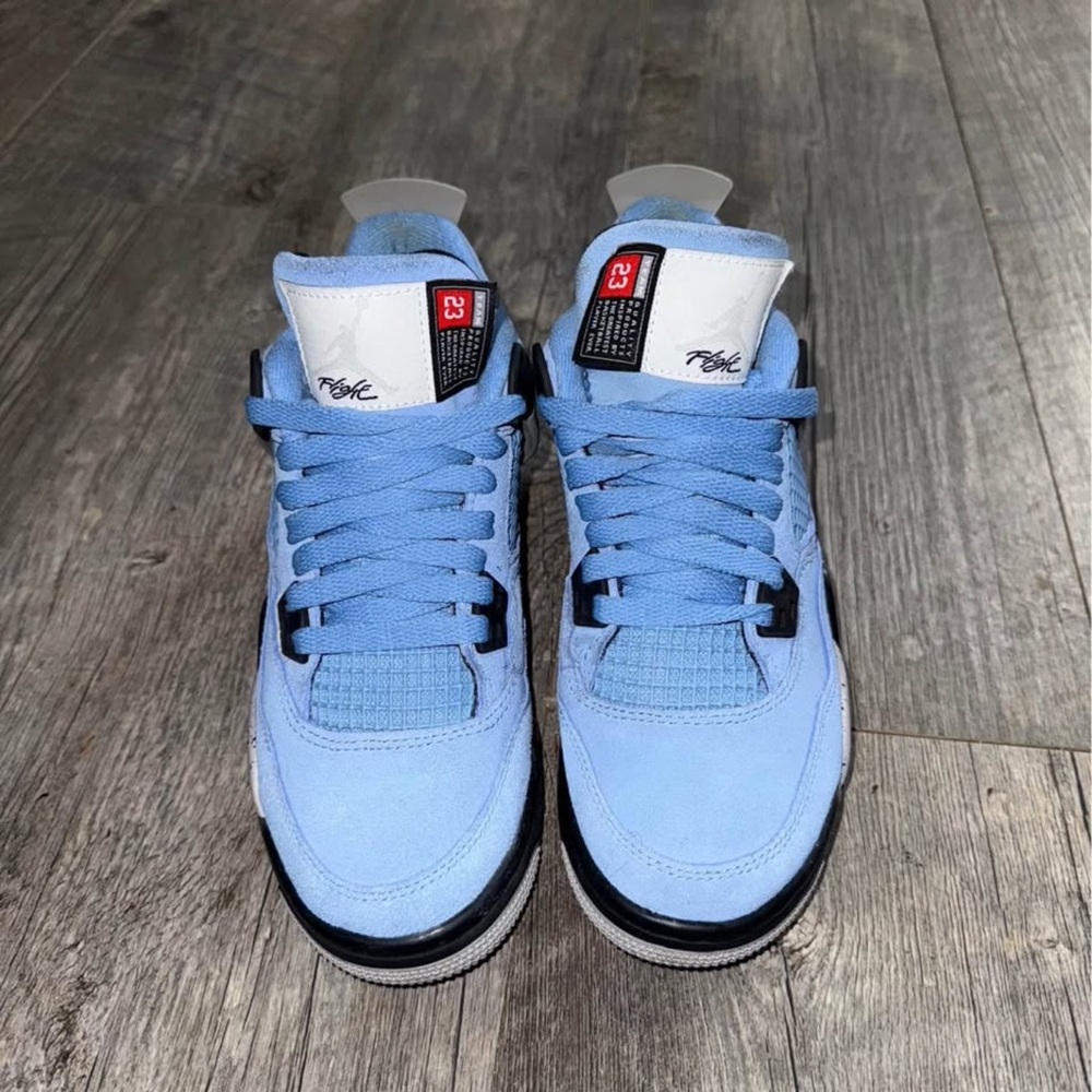 Jordan Blue Sneakers Classic Design